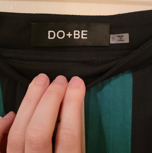 DO+BE Pleated Skirt - Picture 6 of 6